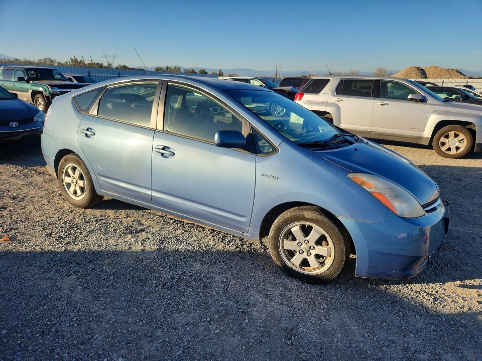 Photo 4 from auction – 2007 TOYOTA PRIUS with VIN JTDKB20U077654368