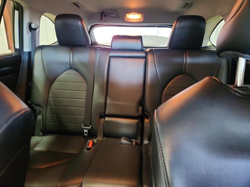 Photo 10 from auction – 2021 TOYOTA HIGHLANDER with VIN 5TDGZRBH8MS546396