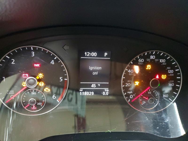 Photo 9 from auction – 2014 VOLKSWAGEN PASSAT with VIN 1VWCN7A34EC075352