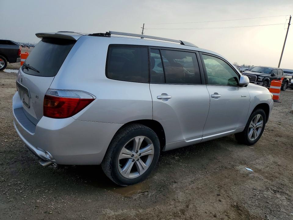 Photo 3 from auction – 2008 TOYOTA HIGHLANDER with VIN JTEDS43A782032558