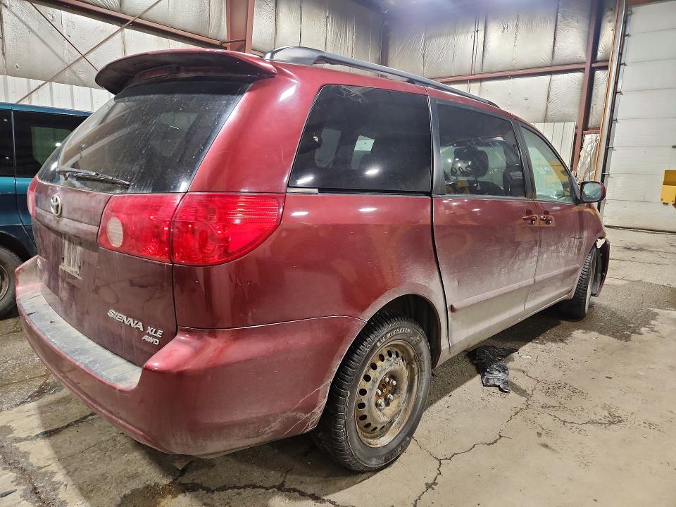 Photo 3 from auction – 2008 TOYOTA SIENNA XLE with VIN 5TDBK22C48S010495