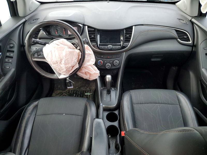 Photo 8 from auction – 2019 CHEVROLET TRAX with VIN 3GNCJLSB4KL348066