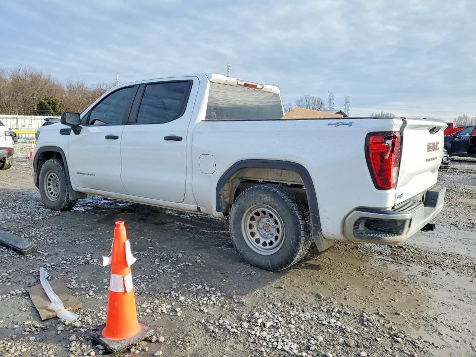 Photo 2 from auction – 2022 GMC SIERRA with VIN 3GTUUAED2NG633206