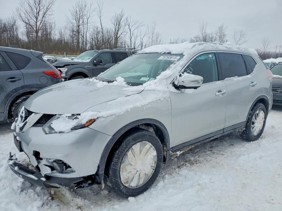 NISSAN ROGUE S 2015 with VIN 5N1AT2MV8FC825378 - Photo from auction