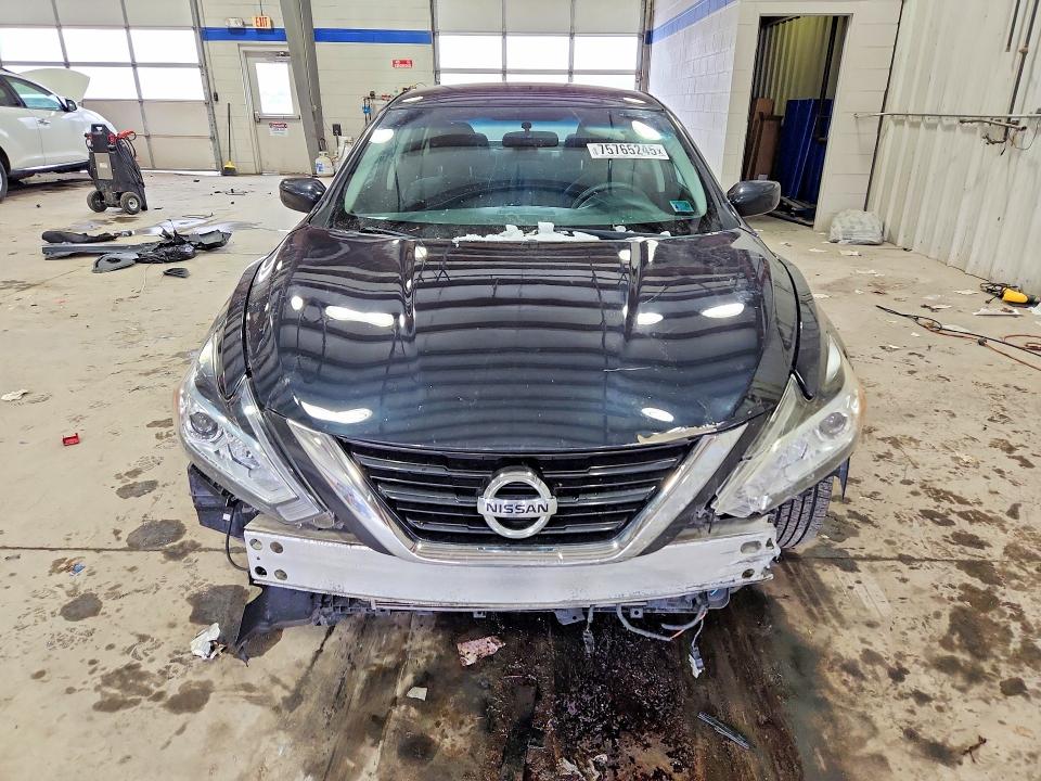Photo 5 from auction – 2016 NISSAN ALTIMA 2.5 with VIN 1N4AL3AP0GC275018