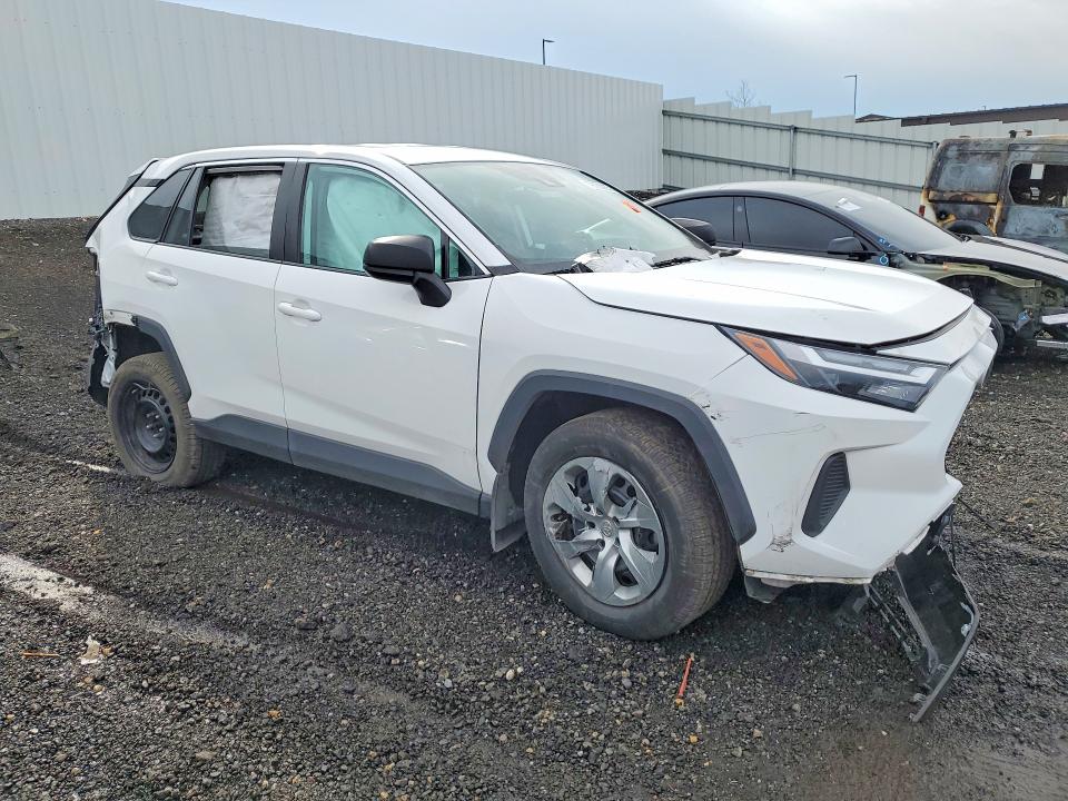 Photo 4 from auction – 2023 TOYOTA RAV4 with VIN 2T3F1RFV1PC326203