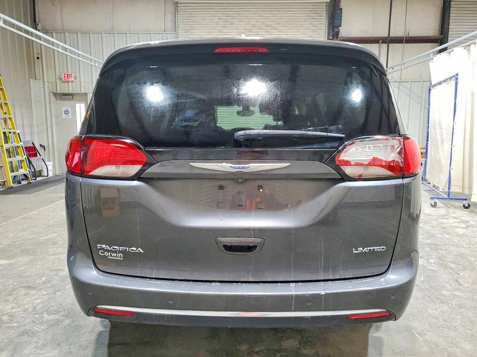 Photo 6 from auction – 2019 CHRYSLER PACIFICA with VIN 2C4RC1GG2KR635835