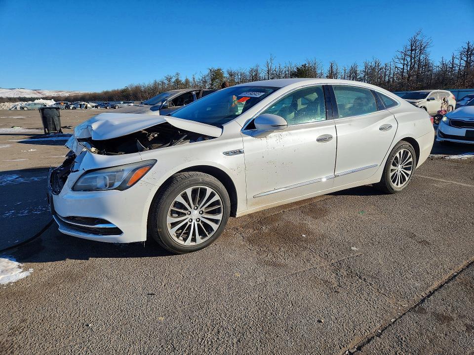 Photo 1 from auction – 2017 BUICK LACROSSE with VIN 1G4ZP5SS9HU172588