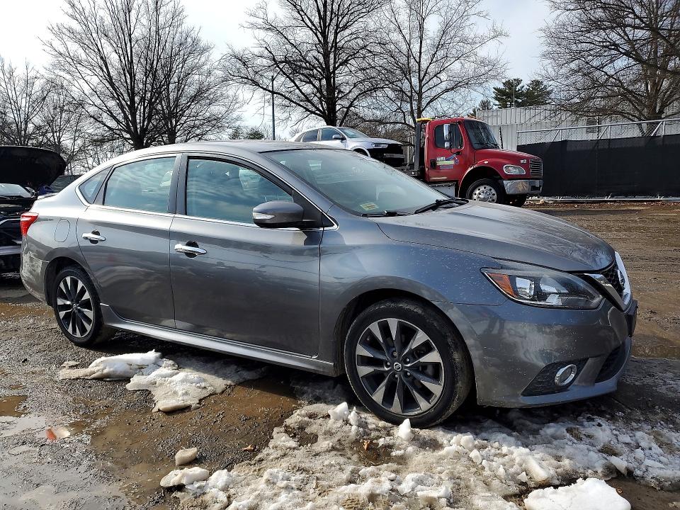 Photo 4 from auction – 2016 NISSAN SENTRA SR with VIN 3N1AB7AP5GY220188