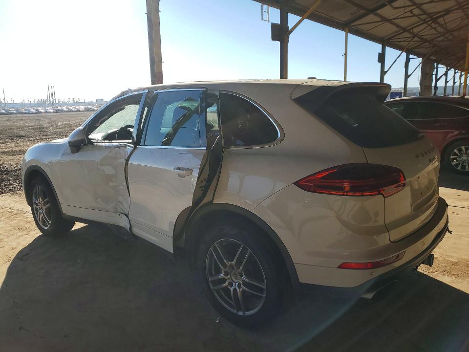 Photo 2 from auction – 2016 PORSCHE CAYENNE with VIN WP1AA2A24GKA08936