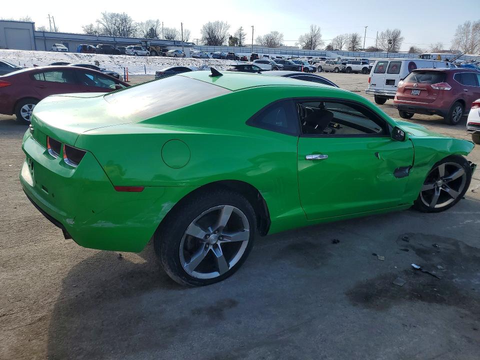 Photo 3 from auction – 2013 CHEVROLET CAMARO with VIN 2G1FA1E35D9125791