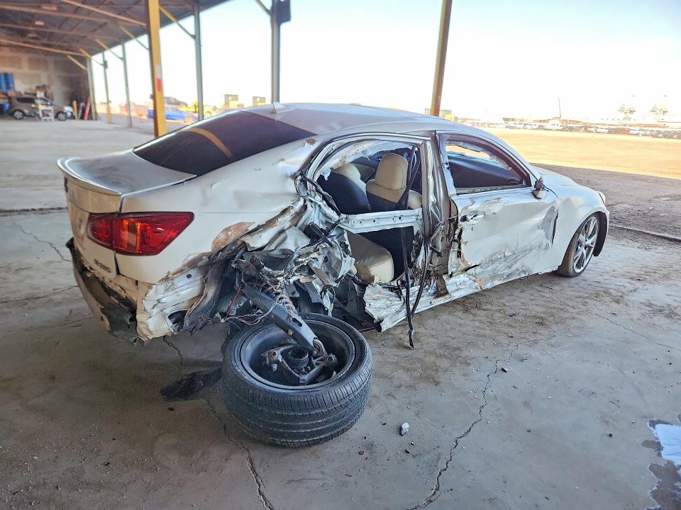 Photo 3 from auction – 2010 LEXUS IS 250 with VIN JTHBF5C28A5111089