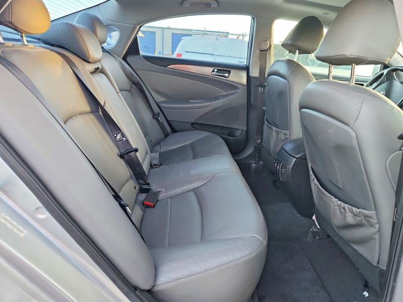 صورة رقم 10 من المزاد - 2011 HYUNDAI SONATA HYB مع VIN KMHEC4A40BA018075