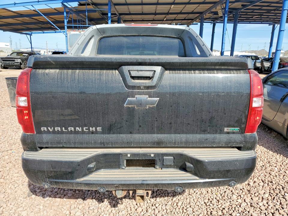 Photo 6 from auction – 2010 CHEVROLET AVALANCHE with VIN 3GNVKFE06AG161548