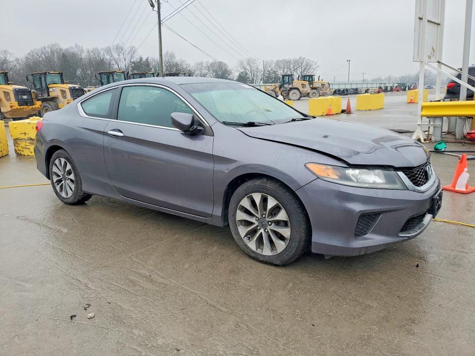 Photo 4 from auction – 2014 HONDA ACCORD with VIN 1HGCT1B35EA003982