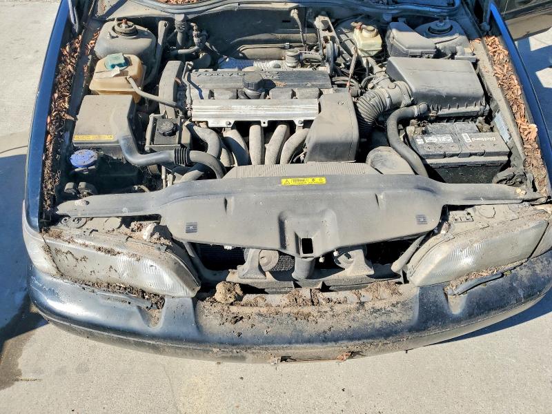 Zdjęcie 11 z aukcji – 1998 VOLV S70 z VIN YV1LS5576W2538977