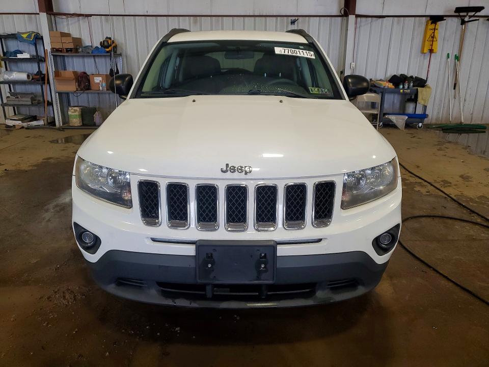 Photo 5 from auction – 2014 JEEP COMPASS with VIN 1C4NJCBB6ED566991