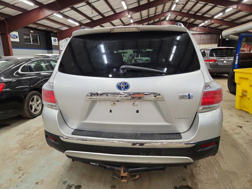 Photo 6 from auction – 2013 TOYOTA HIGHLANDER with VIN JTEDC3EH2D2019065