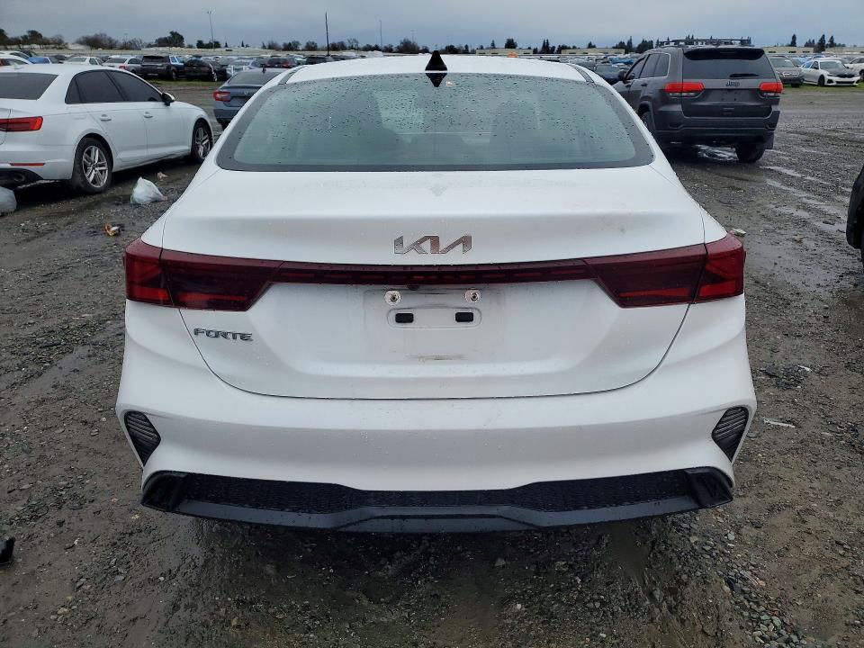 Photo 6 from auction – 2023 KIA FORTE with VIN 3KPF24AD6PE538460