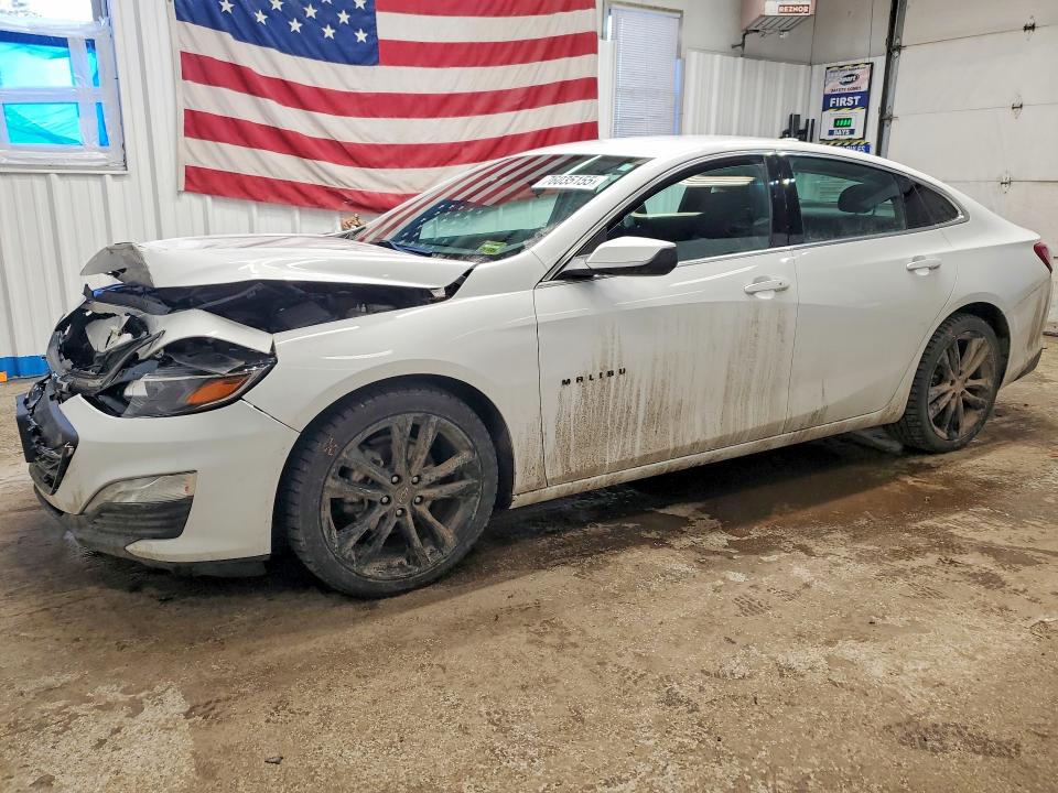 CHEVROLET MALIBU 2021 with VIN 1G1ZD5ST7MF057873 - Photo from auction