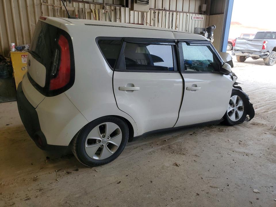 Photo 3 from auction – 2015 KIA SOUL with VIN KNDJN2A27F7197184