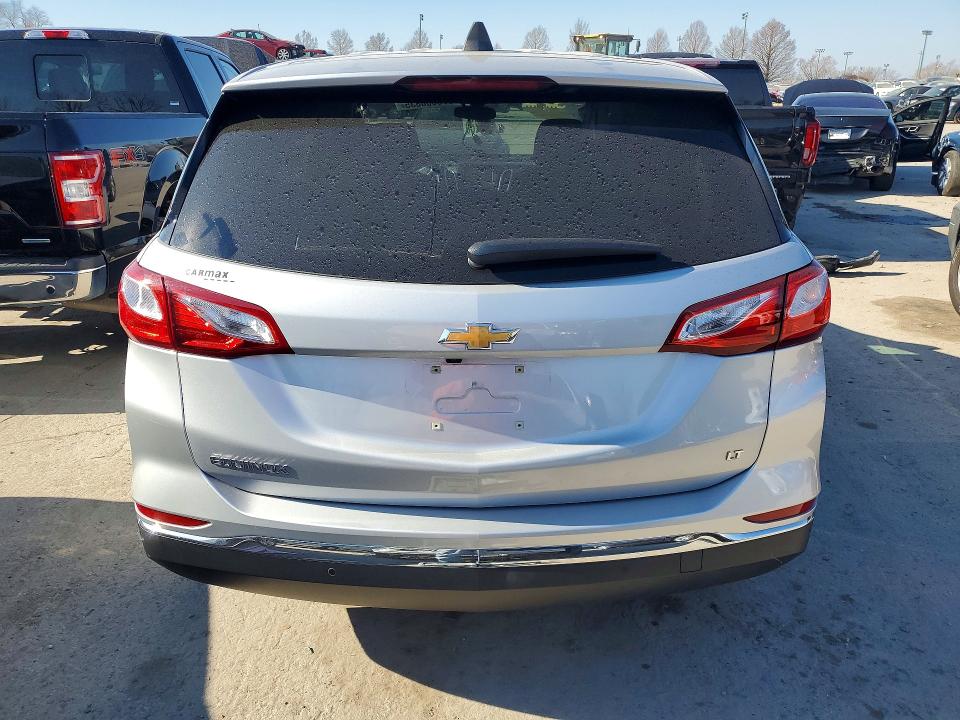 Photo 6 from auction – 2018 CHEVROLET EQUINOX with VIN 2GNAXJEV1J6149978