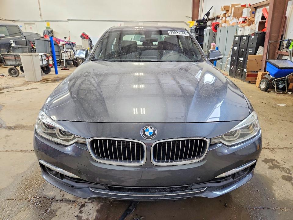Photo 5 from auction – 2017 BMW 330 with VIN WBA8D9G32HNU64317
