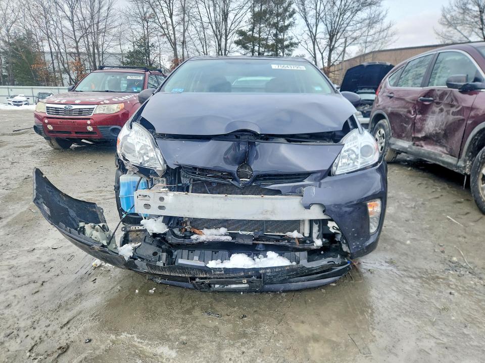 Photo 5 from auction – 2012 TOYOTA PRIUS with VIN JTDKN3DU0C5444804