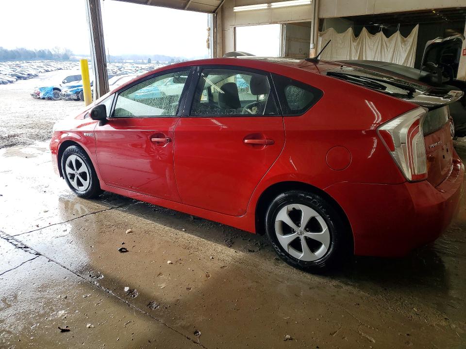 Photo 2 from auction – 2013 TOYOTA PRIUS with VIN JTDKN3DU7D5693201