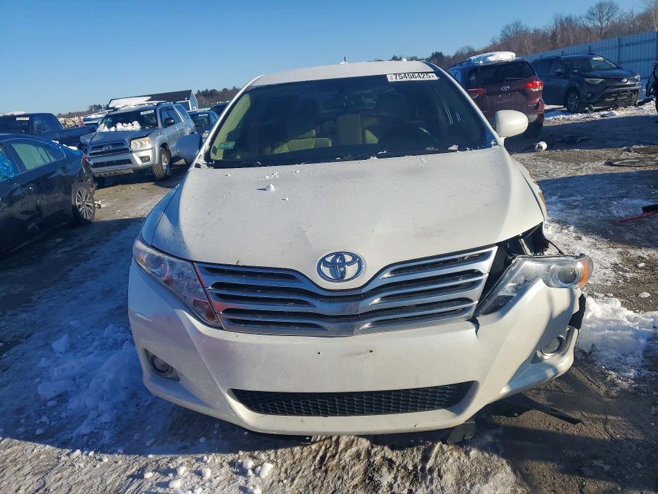 Photo 5 from auction – 2010 TOYOTA VENZA with VIN 4T3BA3BB6AU018327