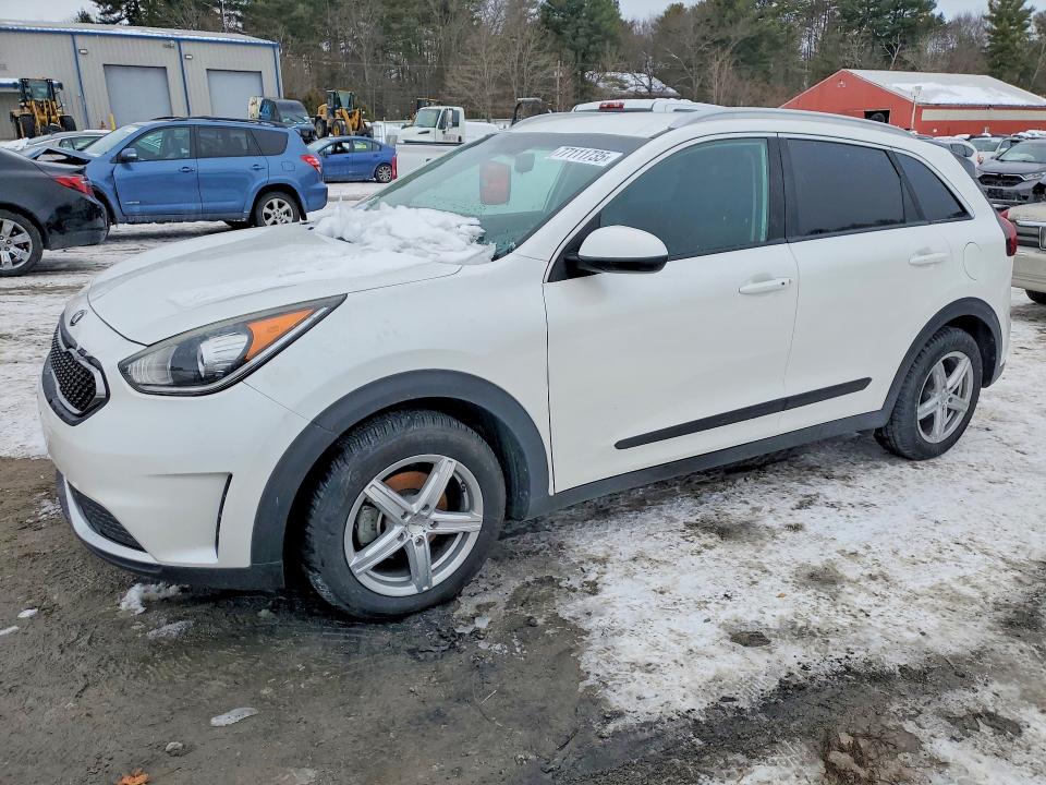 KIA NIRO FE 2018 with VIN KNDCB3LC6J5189658 - Photo from auction
