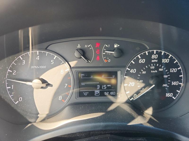Photo 9 from auction – 2016 NISSAN SENTRA with VIN 3N1AB7AP2GY330065