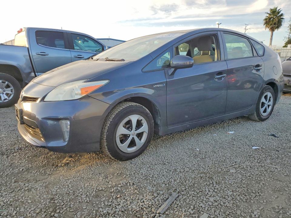 TOYOTA PRIUS 2012 con VIN JTDKN3DU5C1510481 - Foto de la subasta