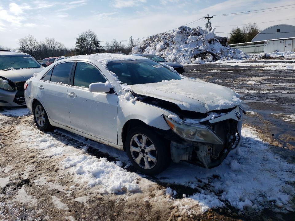 Photo 4 from auction – 2011 TOYOTA CAMRY with VIN 4T4BF3EK5BR179054
