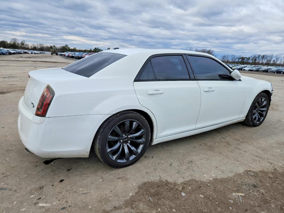 Photo 3 from auction – 2014 CHRYSLER 300 with VIN 2C3CCABG4EH228644