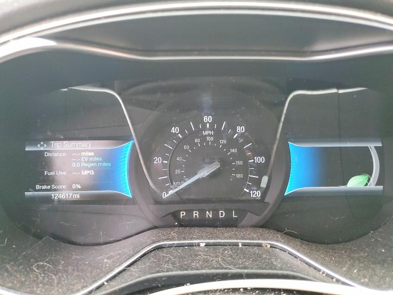 Photo 9 from auction – 2018 FORD FUSION with VIN 3FA6P0LU3JR124873