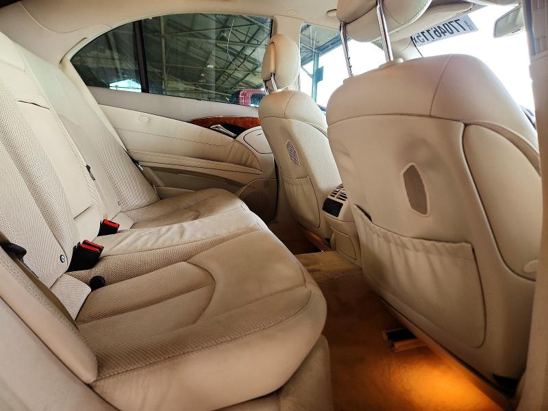 Фото 10 с аукциона – 2004 MERCEDES-BENZ E 500 с VIN WDBUF70J84A443271