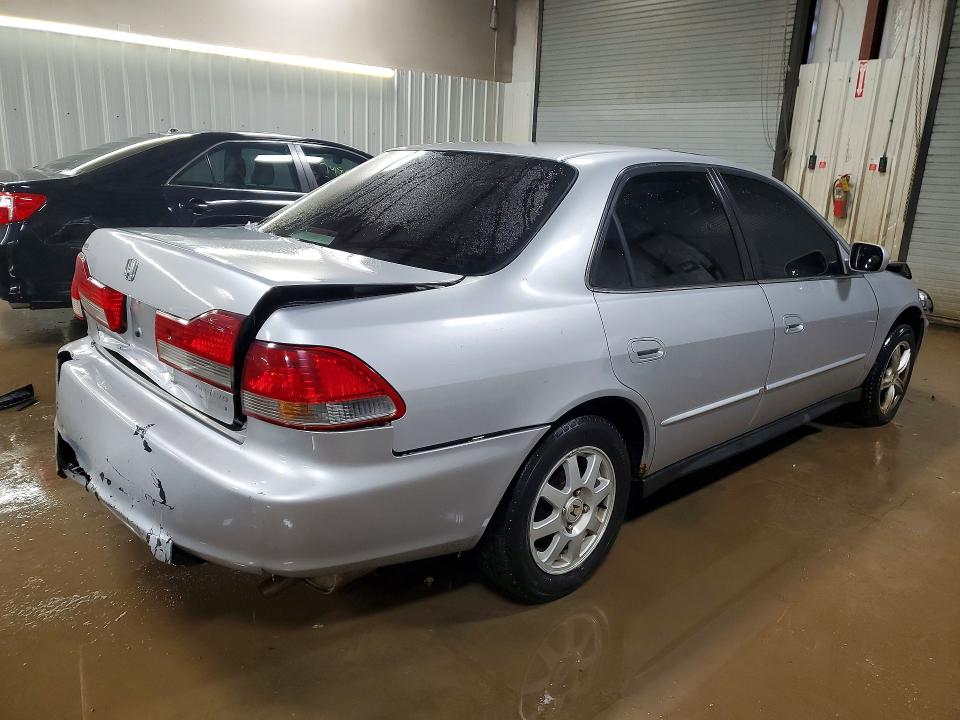Photo 3 from auction – 2002 HONDA ACCORD SE with VIN 1HGCG56722A149938