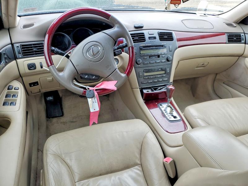 Photo 8 from auction – 2004 LEXUS ES with VIN JTHBA30G645030468
