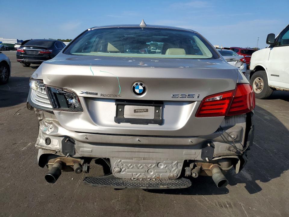 Photo 6 from auction – 2013 BMW 535 XI with VIN WBAFU7C51DDU71813