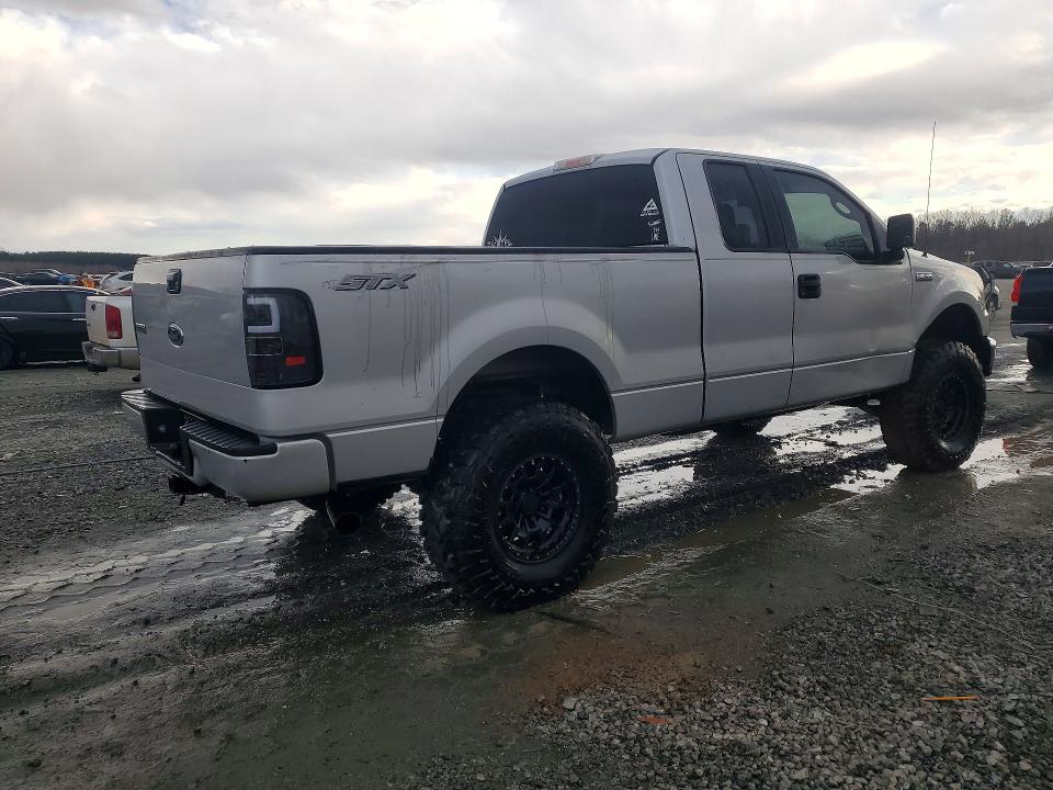 Photo 3 from auction – 2005 FORD F150 with VIN 1FTRX12W95NA45393