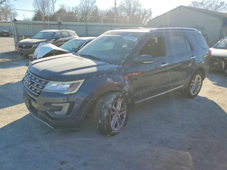 FORD EXPLORER 2017 with VIN 1FM5K8FH8HGB71203 - Photo from auction