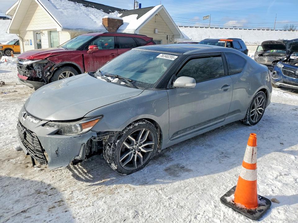 TOYOTA SCION TC 2014 with VIN JTKJF5C76E3081934 - Photo from auction