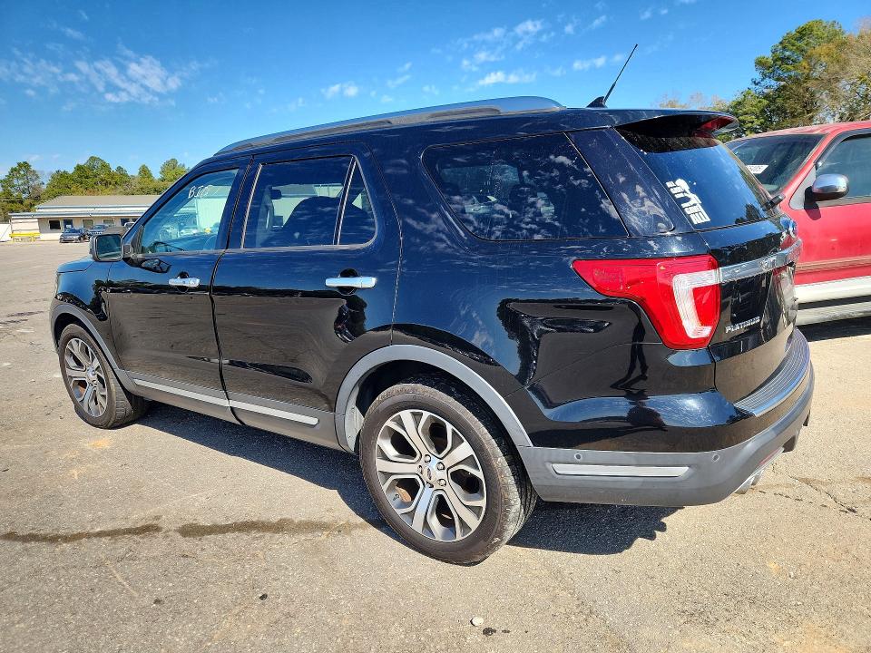 Photo 2 from auction – 2018 FORD EXPLORER with VIN 1FM5K8HTXJGC04807