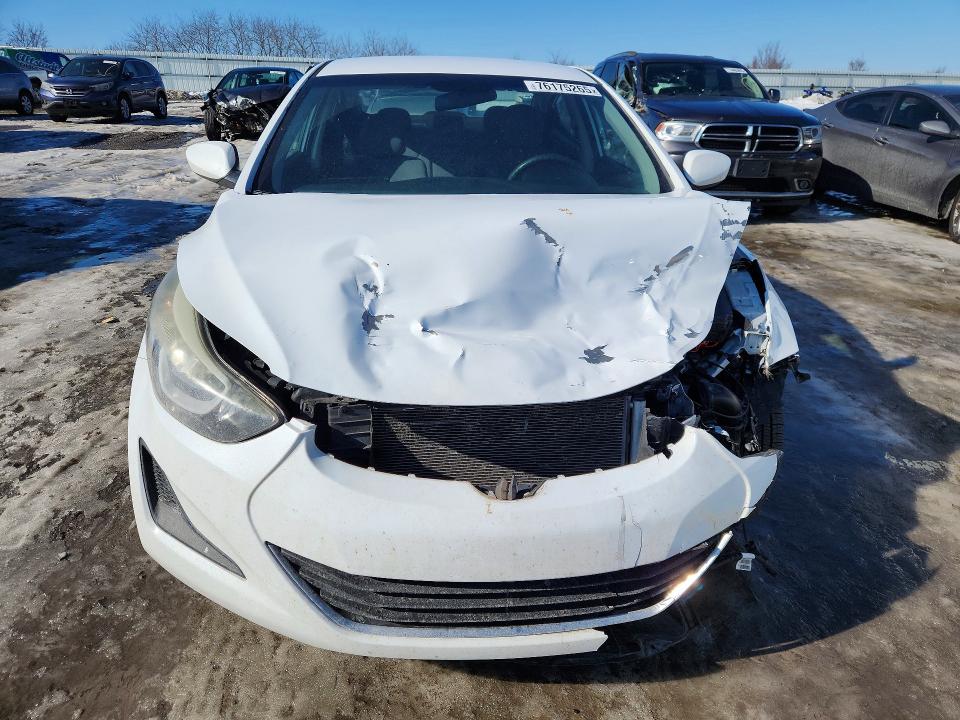 Photo 5 from auction – 2016 HYUNDAI ELANTRA SE with VIN 5NPDH4AE4GH729031