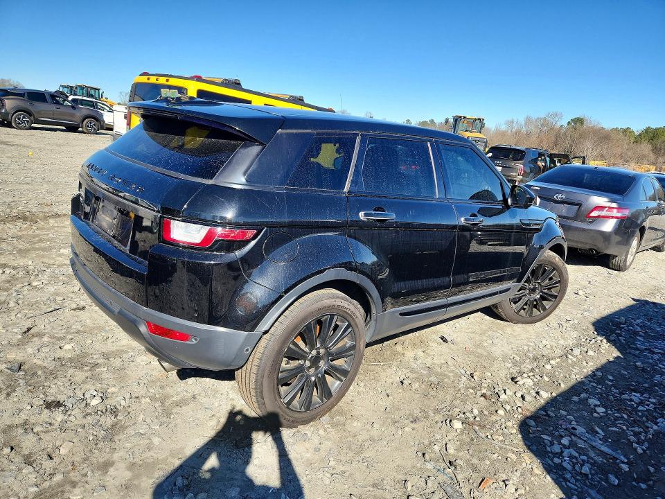 Photo 3 from auction – 2017 LAND ROVER RANGE ROVE with VIN SALVR2BG7HH175336