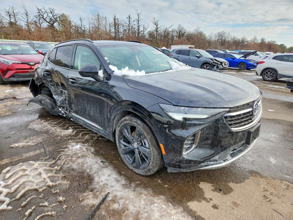 Photo 4 from auction – 2022 BUICK ENVISION with VIN LRBAZLR47ND060342