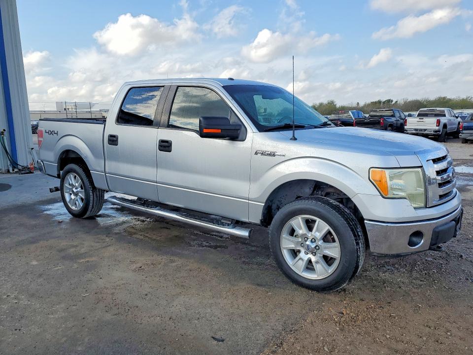 Photo 4 from auction – 2010 FORD F150 with VIN 1FTEW1E87AFD81174