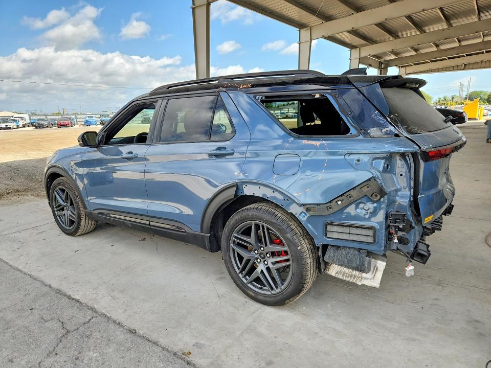 Фото 2 с аукциона – 2025 FORD EXPLORER с VIN 1FMUK7KH3SGA06579