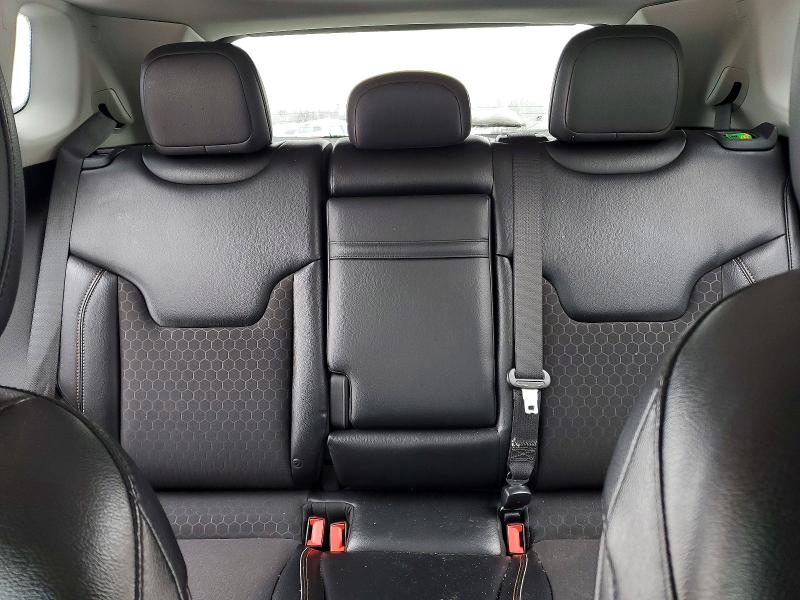 Photo 10 from auction – 2018 JEEP COMPASS with VIN 3C4NJCBB1JT425055